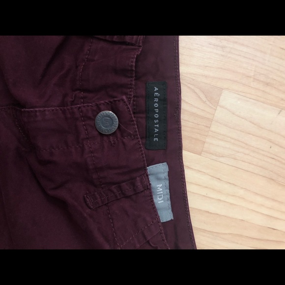 Aeropostal burgundy shorts - Picture 3 of 3